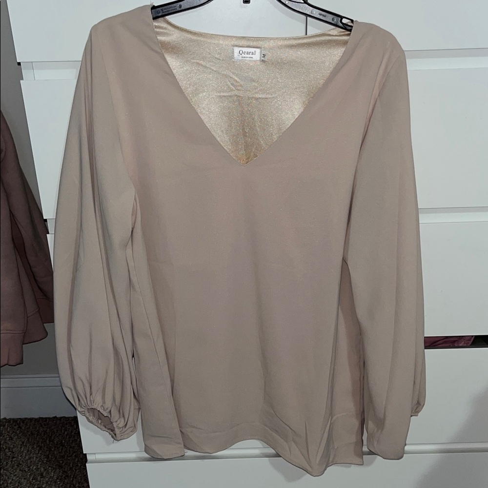 Elegant Cream/Tan ish V-Neck Blouse